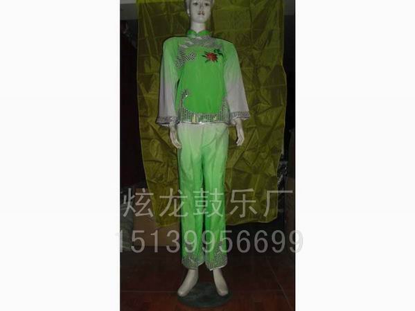 女式服装